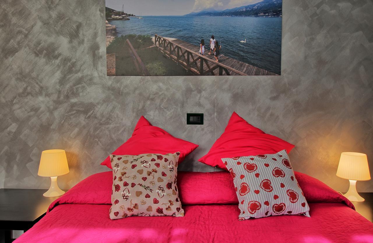Casa Aurora Self Catering Studio Como Vacanze Exterior photo